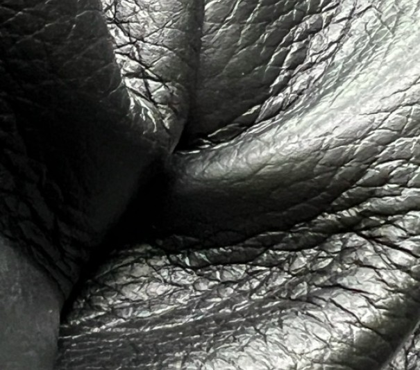 Флотер Горец (Черный), с финишем, 1.1-1.3 мм, средний размер 200 дм²